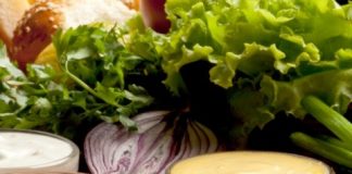 5 рецептів легких соусів до салатів Соуси для салатів