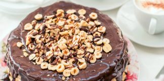 Торт Горішки для Попелюшки Торт Горішки для Попелюшки