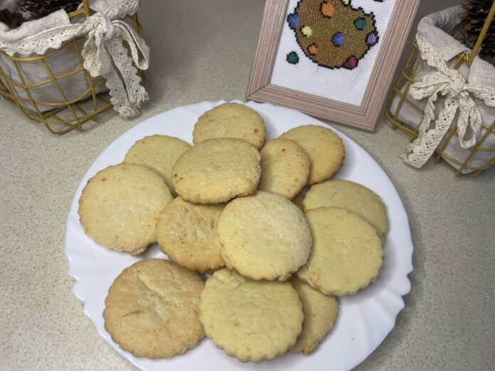 Просте пісочне печиво — швидкий рецепт у духовці