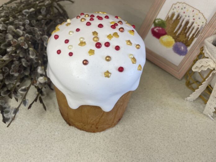 Zelatunova glazyr Глазур для паски з желатином — ідеальна біла глазур, яка не липне і не кришиться