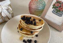 Оладки на кефірі – пишні та ніжні рецепти домашніх оладок Оладки на кефірі – пишні та ніжні рецепти домашніх оладок